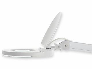 led-pregledna-svjetiljka-s-lupom-na-kotacima-30737_2.jpg