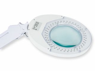led-pregledna-svjetiljka-s-lupom-na-kotacima-30737_5.jpg