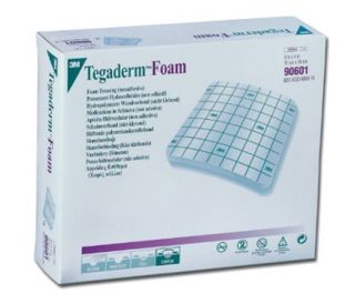 TEGADERM™ 3M pjenasti neadhezivni oblog 10 × 10 cm, 10 komada [90601]
