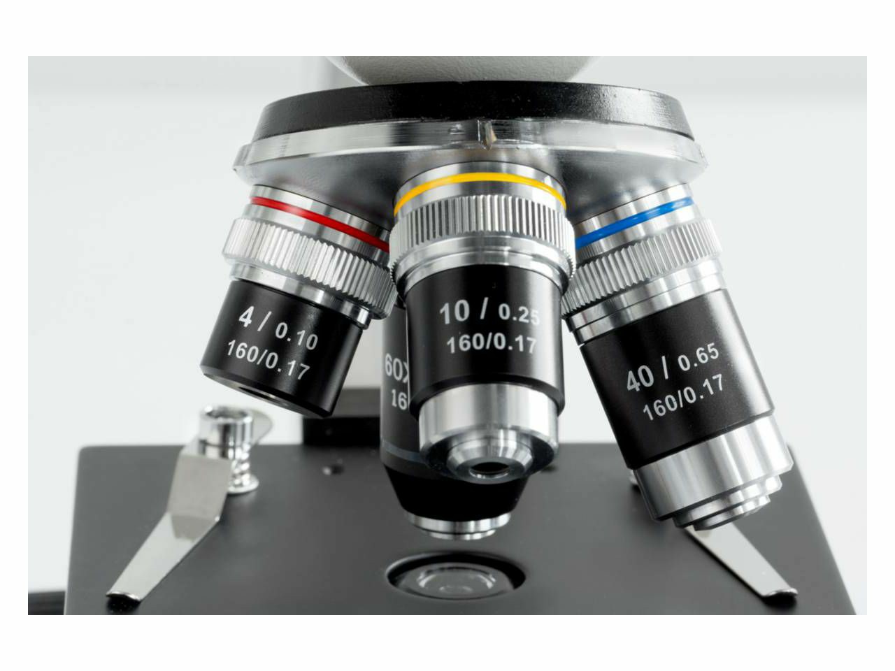 BINOKULARNI SVJETLOSNI MIKROSKOP KERN OBS 106