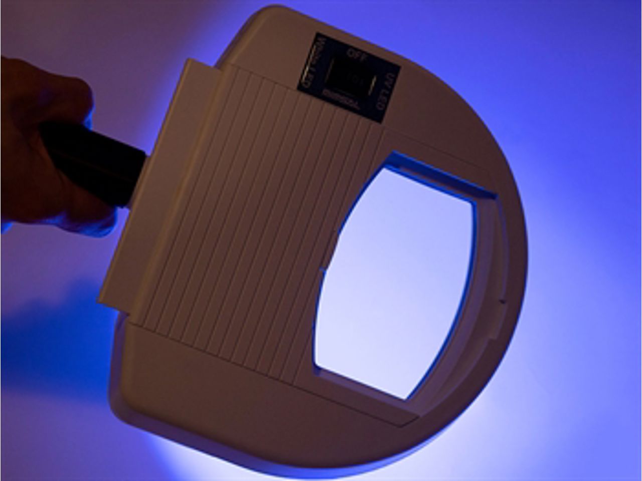 VISTA WOOD LED LAMPA – s ručkom